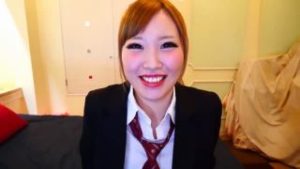 個人撮影　中出し　笑顔が素敵な円光スレンダーギャル制服ＪＫを襲いまくり