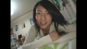 個人撮影　中出し素人美女が彼氏と濃密エロSEXシナリオの無い展開がたまらない